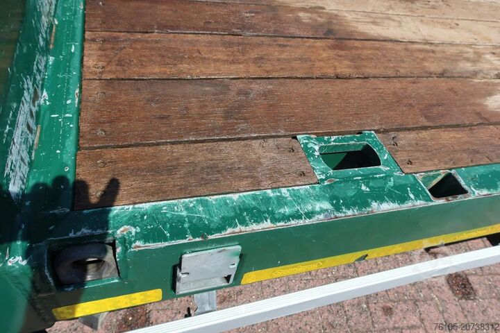 Düşük yükleyici Nooteboom Semidieplader + Hydraulisch Rampen