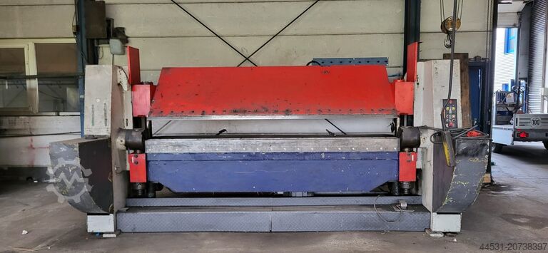 Hydraulisk svängbar bockningsmaskin ONISMA P 3 x 10