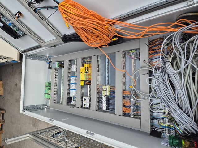 Industriële robot Kuka KR60-3 mit KRC4