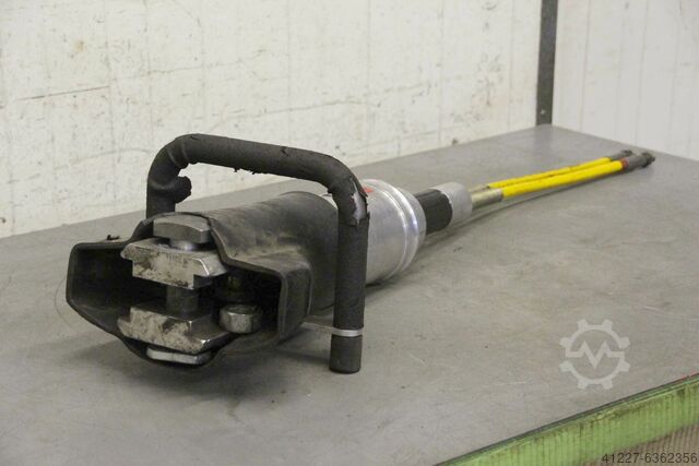 Rettungsschere Lancier HHC 230-F