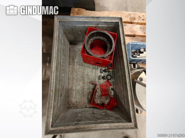 HAAS VF-4 HAAS VF-4