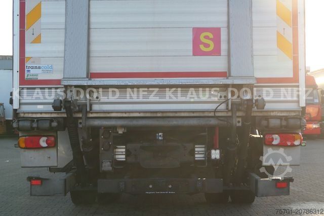 Refrigerated truck RENAULT T 460 Kühlkoffer Carrier Vollluft LBW Euro 6