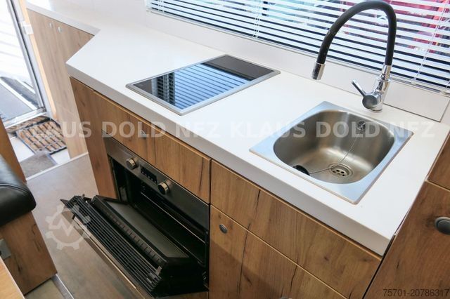 Veewagen MAN TGM 18.290 Pferdetransport Wohnwagen Slide-Out