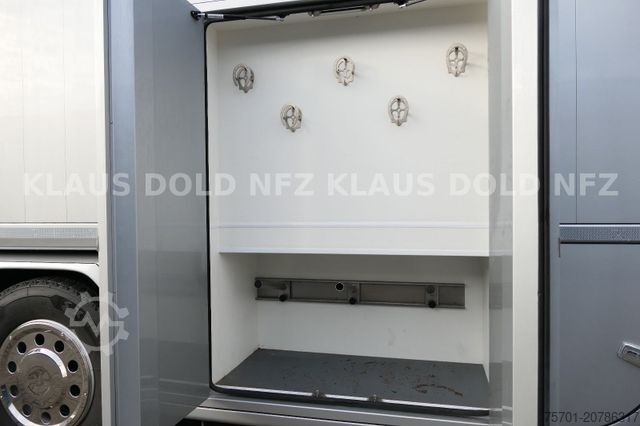 Veewagen MAN TGM 18.290 Pferdetransport Wohnwagen Slide-Out