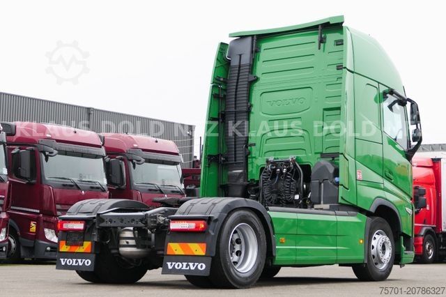 Standard tractor unit VOLVO FH 460 Globetrotter XL-Tannk Navi Euro 6