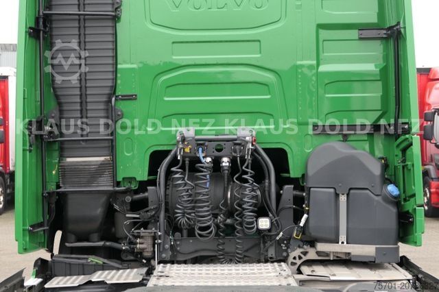 Standard tractor unit VOLVO FH 460 Globetrotter XL-Tannk Navi Euro 6