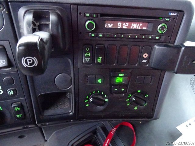 LKW mit Kofferaufbau SCANIA P 320*7,3m Schwenkwand*Lift/Lenk*LBW*2x AHK*Diff
