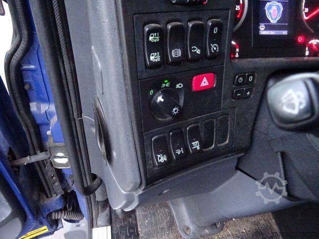 LKW mit Getränkeaufbau SCANIA P 320*7,3m Schwenkwand*Lift/Lenk*LBW*2x AHK*Diff