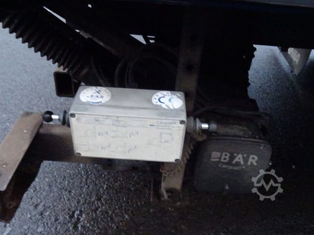 LKW mit Getränkeaufbau SCANIA P 320*7,3m Schwenkwand*Lift/Lenk*LBW*2x AHK*Diff