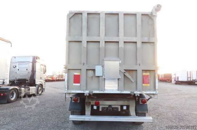 Kippers oplegger BENALU Landliner 50 m³