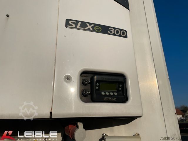 Reefer semitrailer KRONE SD Kühlkoffer*Thermoking SLXe 300*BPW*Lift*