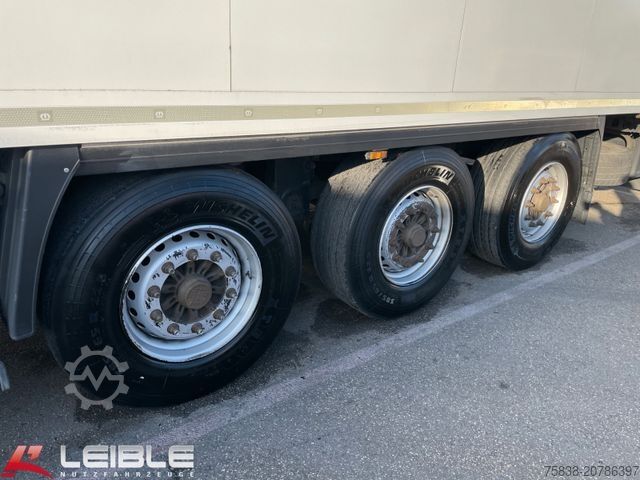 Reefer semitrailer KRONE SD Kühlkoffer*Thermoking SLXe 300*BPW*Lift*