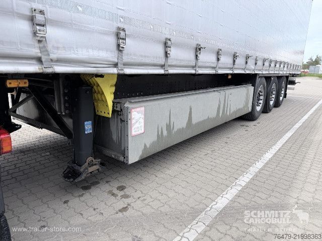 Semirimorchio con telone Schmitz Cargobull Curtainsider Standard