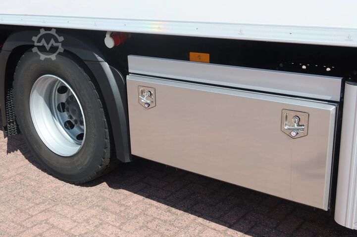  Mercedes-Benz Actros 2136 L Koel/Vries + klep PHARMA Thermoki...