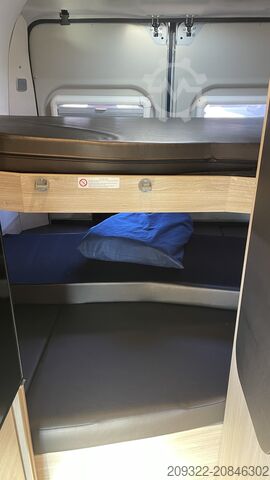 Caravan/camper Fiat Weinsberg Carabus 600 K | 4 Posti Letto | Completamente Attrezzato