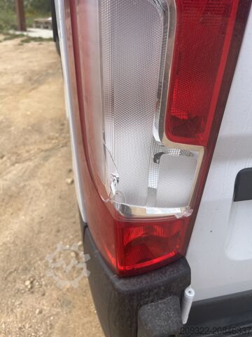 Caravan/camper Fiat Weinsberg Carabus 600 K | 4 Posti Letto | Completamente Attrezzato