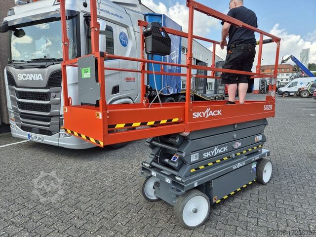 Schaarlift Skyjack SJ 3226