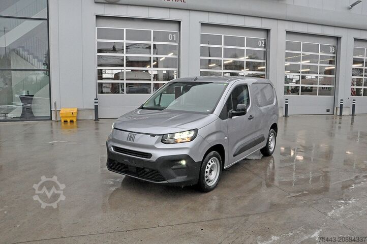 Bestelwagen Fiat Doblò F5331 L1 3,5T – 1.5 BLuehdIi Multijet 100...