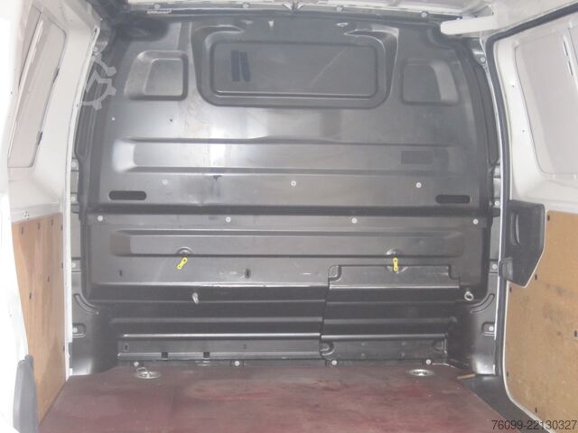 Carrinha de caixa longa Citroen Jumpy2.0 HDI  Profi M 3-Sitzer Klima AHK