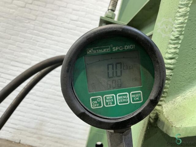 Υδραυλική πρέσα Linde HPR 200t D=1900mm 2009 Linde 
