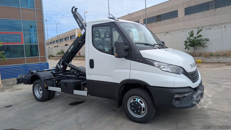 φορτηγά ειδικής χρήσης IVECO DAILY 35C16