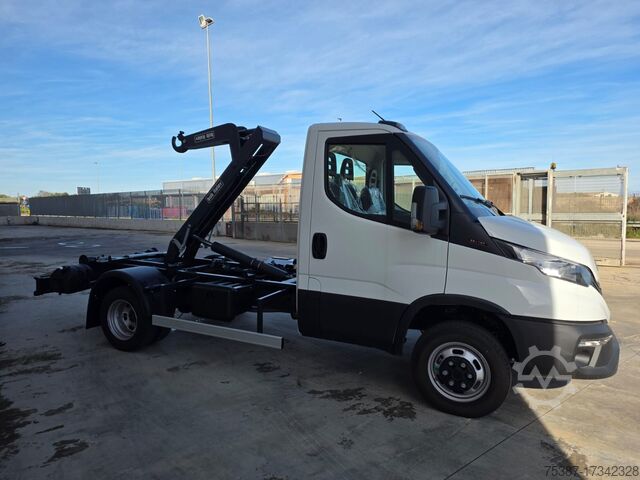 Camions à usage spécial IVECO DAILY 35C16