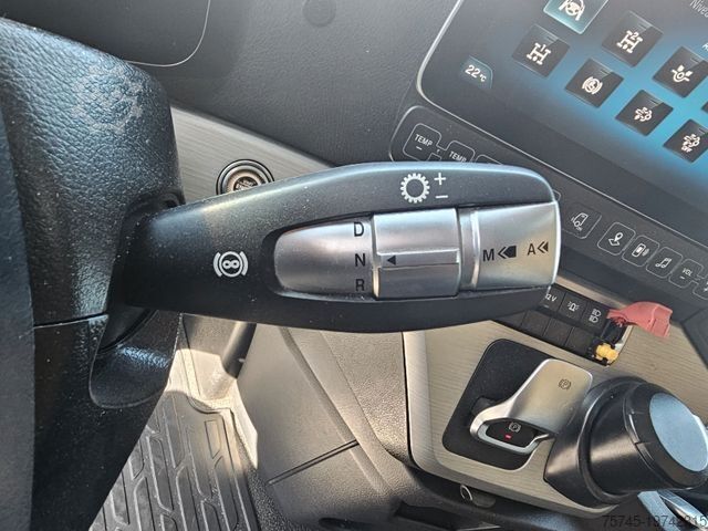 Hazardous materials truck MERCEDES-BENZ ACTROS 1846 * 2X NEBENANT. * ADR * ACC * 2X VORH