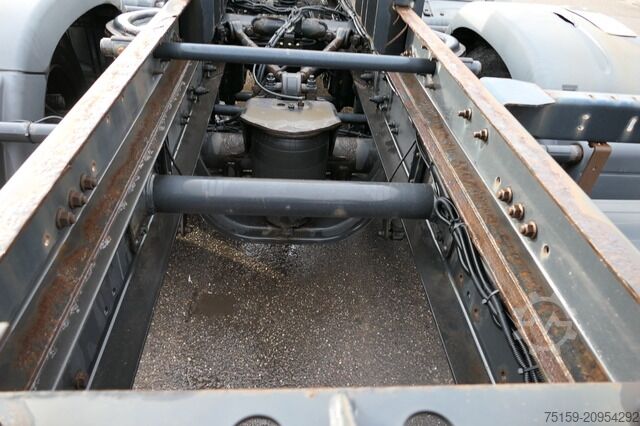 Autocamion cu caroserie interschimbabilă man TGX 26.420 6x2 KLIMA AHK Lenkachse