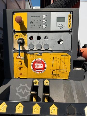 Żuraw wieżowy PALFINGER PK 7000-EH  /Year 2010 / Remote controll