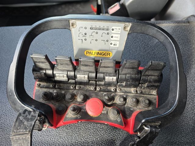 Żuraw wieżowy PALFINGER PK 7000-EH  /Year 2010 / Remote controll