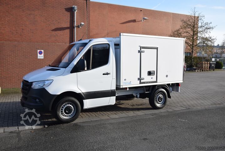Véhicule utilitaire Mercedes-Benz Sprinter  317 Tiefkühkoffer -20 Stand Fahrk Navi