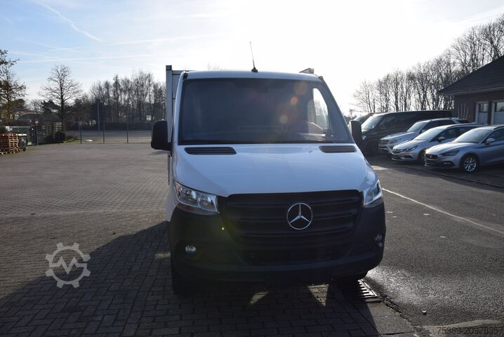 Véhicule utilitaire Mercedes-Benz Sprinter  317 Tiefkühkoffer -20 Stand Fahrk Navi