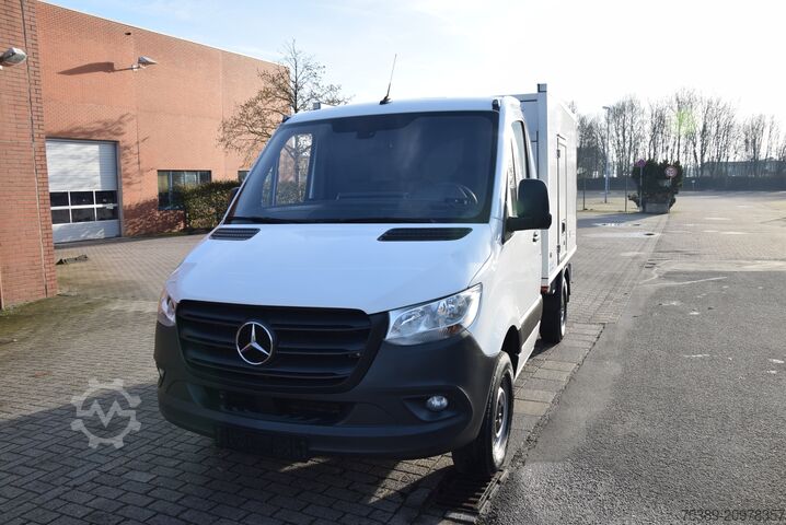 Véhicule utilitaire Mercedes-Benz Sprinter  317 Tiefkühkoffer -20 Stand Fahrk Navi