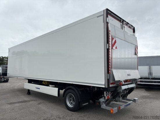 Remorque surbaissée KRONE SE CITY KüHLER, CARRIER 1550, 1-ACHSAUFLIEGER MIT HEBEBüHNE