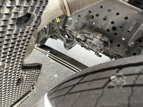 Camion benne MERCEDES-BENZ ACTROS 2551 6X2, PALFINGER-ABROLLKIPPER MIT SCHROTTKRAN,  LENK-LIFTACHSE, EURO 6