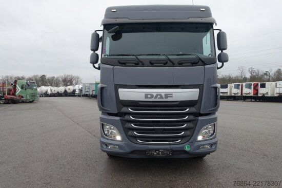 Camion forestier DAF XF 510 MIT PENZ LADEKRAN 15Z8.70 INKL. HOLZGREIFER 6X4