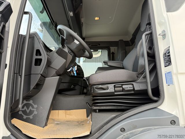Camion-benne tricar MAN TGS 41.520 40Ton 8x4 Euro6 KIPPER 18cbm