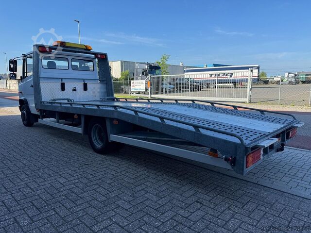 Camion de transport d'automobiles Mercedes-Benz Vario 614, Tijhof Galvaniced Car transporter