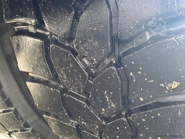 Standardowy ciągnik siodłowy MERCEDES-BENZ 1846 HAD Arocs / 4x4x