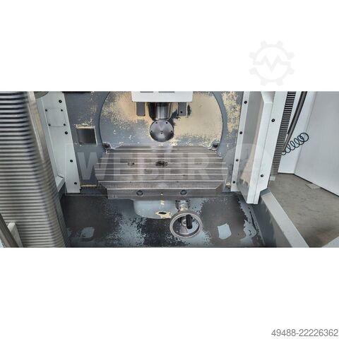Universal-Bearbeitungszentrum Deckel Maho DMU 50 T