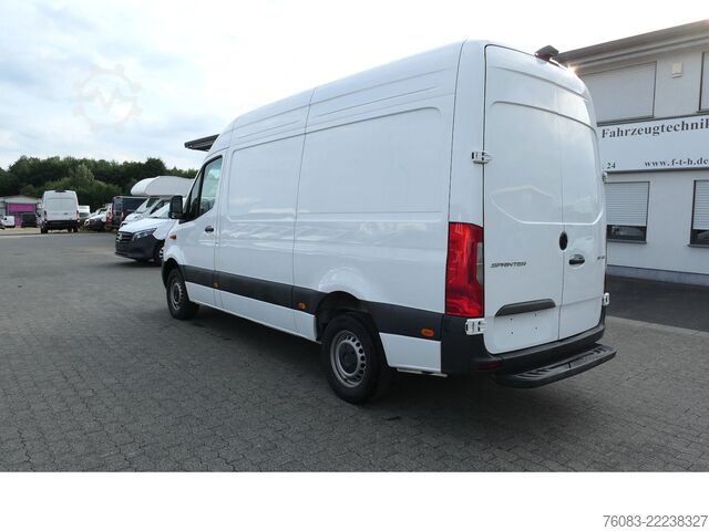 High top van MERCEDES-BENZ Sprinter 317 CDI L2H2 Klima Navi 9G-Tronik MOPF