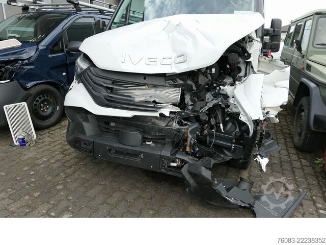 Furgão de teto alto IVECO Daily35-160 L2H2 Neues Modell Klima Kamera
