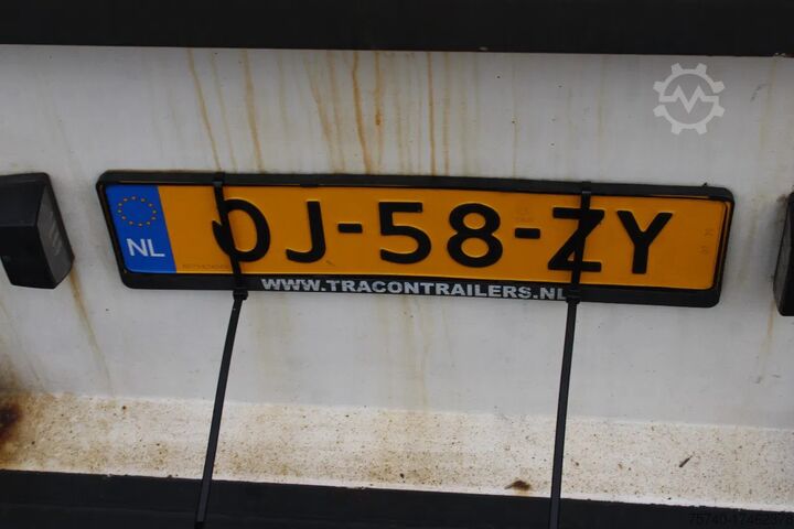 Gekoeld/bevroren transport Tracon + CARRIER VECTOR 1850 MT + NL APK -07-2025