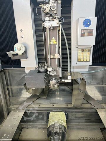 Máquina de erosão por fio CNC Sodick AQ750L