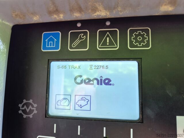 Platforma teleskopowa Genie S-65 XC Trax