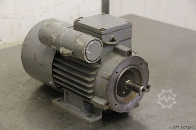 Elektromotor 0,55 kW 2890 tpm ZSE MEZ 3APJC80-2