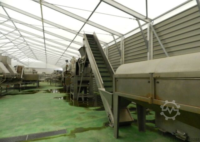 Drying plant for fruits an vegetables Binder Germany