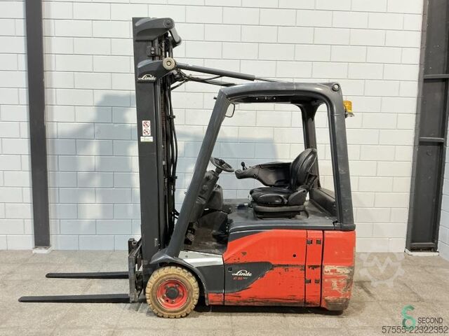 Empilhador Linde E16-02