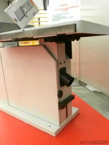 Sega a nastro CENTAURO CO 700