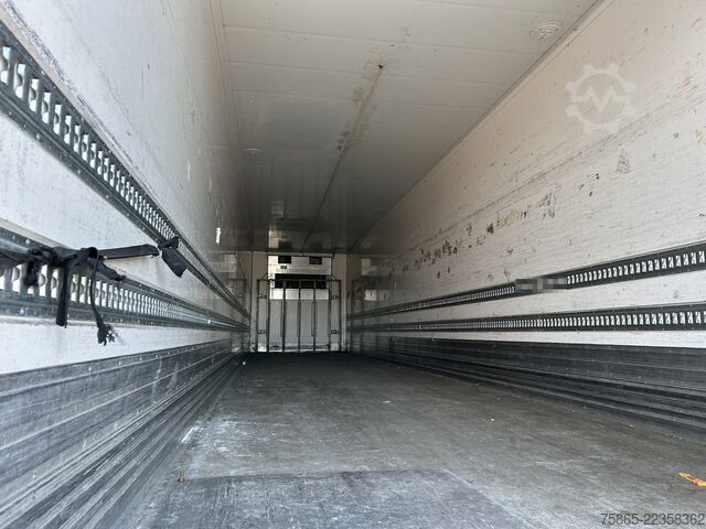 Kølet/frosset transport Krone / SOR Iberica -S3E / Carrier Vector 1550 / Kuhl...